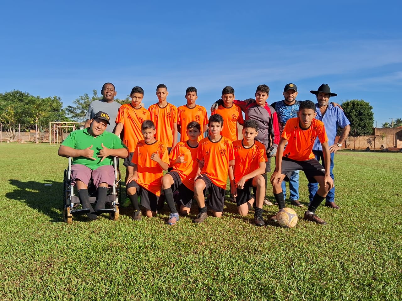 Impulsiona Educação Esportiva  Futebol: esporte também é diversão!